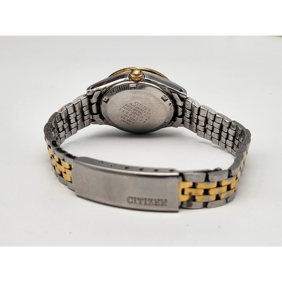 Vinatge Citizen Quartz Women’s Watch Day/Date Two Tone Silver/Gold -New Battery - Picture 6 of 9